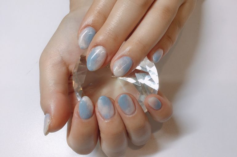 子連れで行けるネイルサロンが国立駅近くにあった